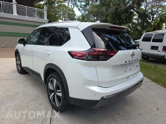 2026 Nissan Rogue SL – miniatura 2