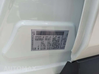 2026 Nissan Rogue SL – miniatura 5
