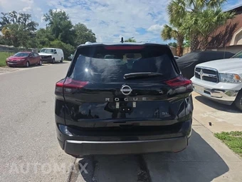 2026 Nissan Rogue SL – miniatura 5