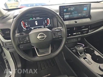 2026 Nissan Rogue SL - miniatura 8