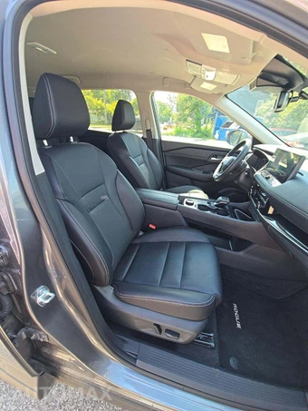 2026 Nissan Rogue SL – miniatura 15