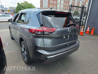 2026 Nissan Rogue SL – miniatura 2