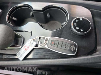 2026 Nissan Rogue SL – miniatura 8