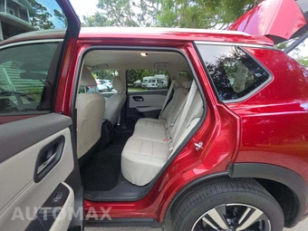 2026 Nissan Rogue SL – miniatura 13