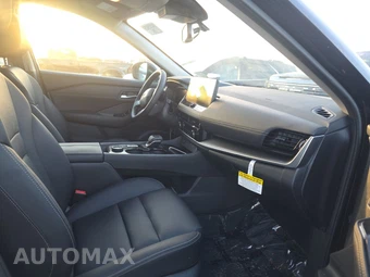2026 Nissan Rogue SL – miniatura 8