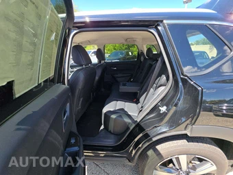 2026 Nissan Rogue SL – miniatura 10