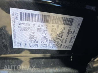 2026 Nissan Rogue SL – miniatura 2