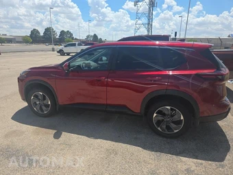 2026 Nissan Rogue SV – miniatura 8