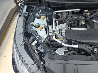 2026 Nissan Rogue SV – miniatura 22