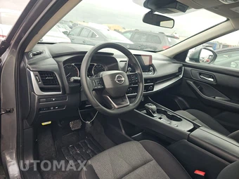 2026 Nissan Rogue SV – miniatura 11