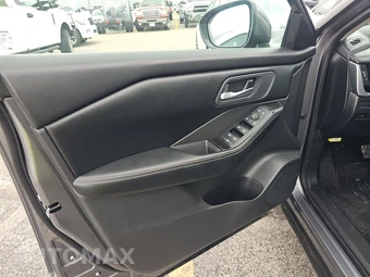 2026 Nissan Rogue SV – miniatura 9
