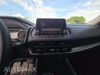 2026 Nissan Rogue SV – miniatura 7