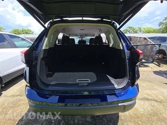 2026 Nissan Rogue SV – miniatura 14
