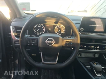2026 Nissan Rogue SV - miniatura 10