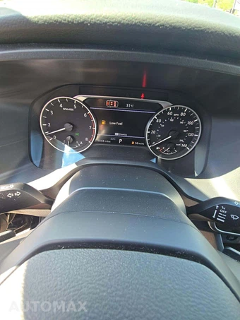 2026 Nissan Rogue SV – miniatura 9