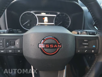 2026 Nissan Rogue SV - miniatura 10