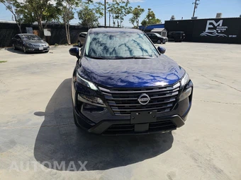 2026 Nissan Rogue SV – miniatura 2