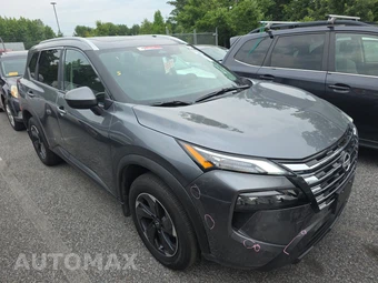 2026 Nissan Rogue SV – miniatura 3