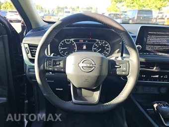 2026 Nissan Rogue SV – miniatura 10