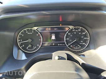 2026 Nissan Rogue SV – miniatura 12