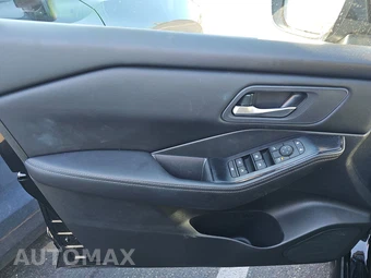 2026 Nissan Rogue SV – miniatura 9