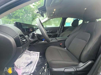2026 Nissan Sentra S – miniatura 3
