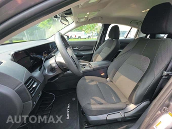 2026 Nissan Sentra S – miniatura 3