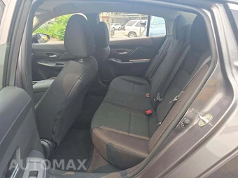 2026 Nissan Sentra S – miniatura 13