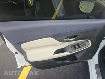 2026 Nissan Sentra SL - miniatura 9