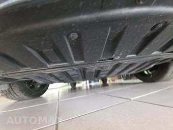 2026 Nissan Sentra SR – miniatura 20