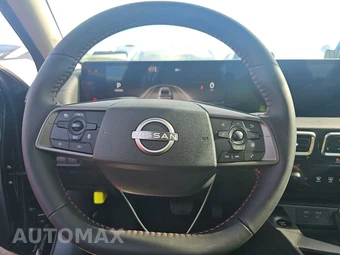 2026 Nissan Sentra SR – miniatura 10