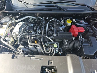 2026 Nissan Sentra SR – miniatura 15
