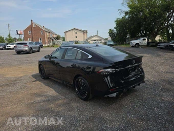 2026 Nissan Sentra SR – miniatura 2
