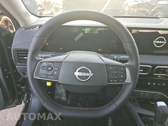 2026 Nissan Sentra SR - miniatura 10