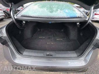 2026 Nissan Sentra SR – miniatura 14