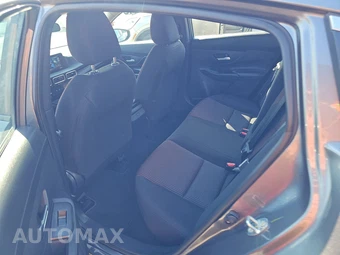 2026 Nissan Sentra SR - miniatura 13