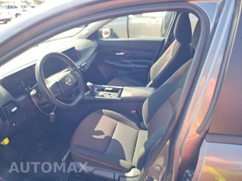 2026 Nissan Sentra SR - miniatura 7