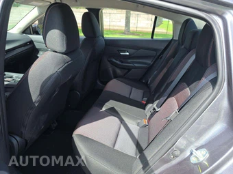 2026 Nissan Sentra SR - miniatura 13