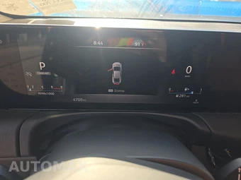 2026 Nissan Sentra SR - miniatura 12