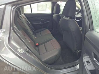 2026 Nissan Sentra SR - miniatura 16
