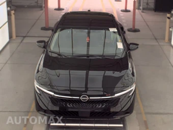 2026 Nissan Sentra SR – miniatura 2