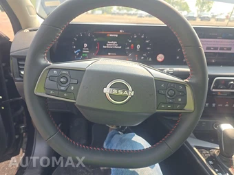 2026 Nissan Sentra SR - miniatura 10