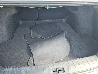 2026 Nissan Sentra SR – miniatura 16