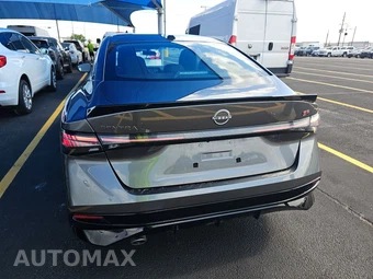 2026 Nissan Sentra SR – miniatura 5