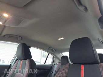 2026 Nissan Sentra SR – miniatura 11