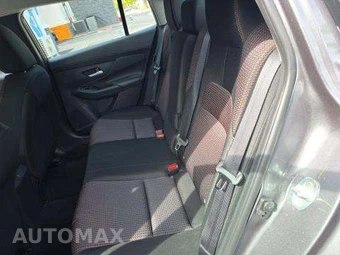 2026 Nissan Sentra SR – miniatura 13