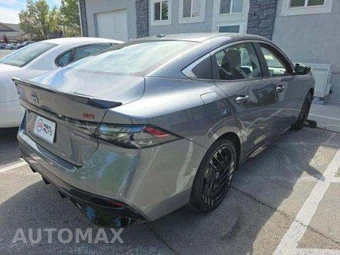 2026 Nissan Sentra SR – miniatura 3
