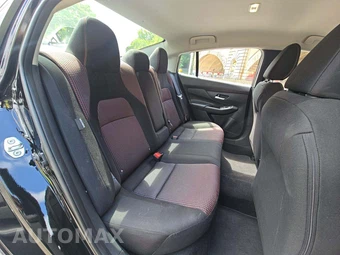 2026 Nissan Sentra SR – miniatura 16