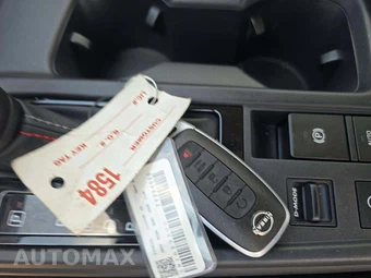 2026 Nissan Sentra SR – miniatura 8