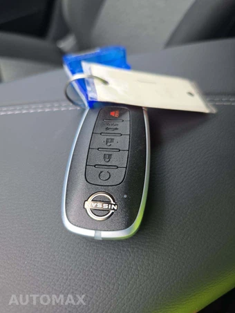 2026 Nissan Sentra SV - miniatura 5